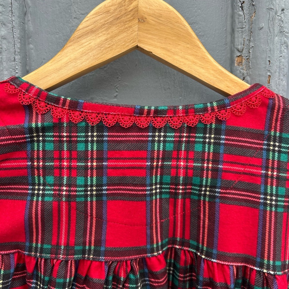 Plaid Family Pyjamas Set, kids 10/12 & 14/16 and Women’s M - Picture 16 of 16